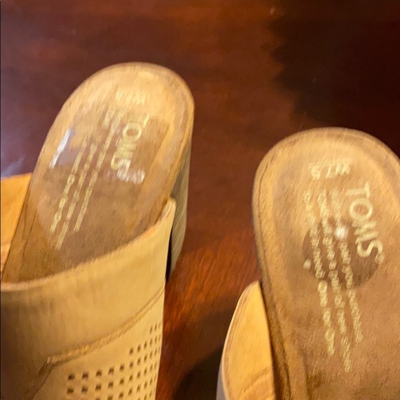 Sandals - Picture 6 of 8